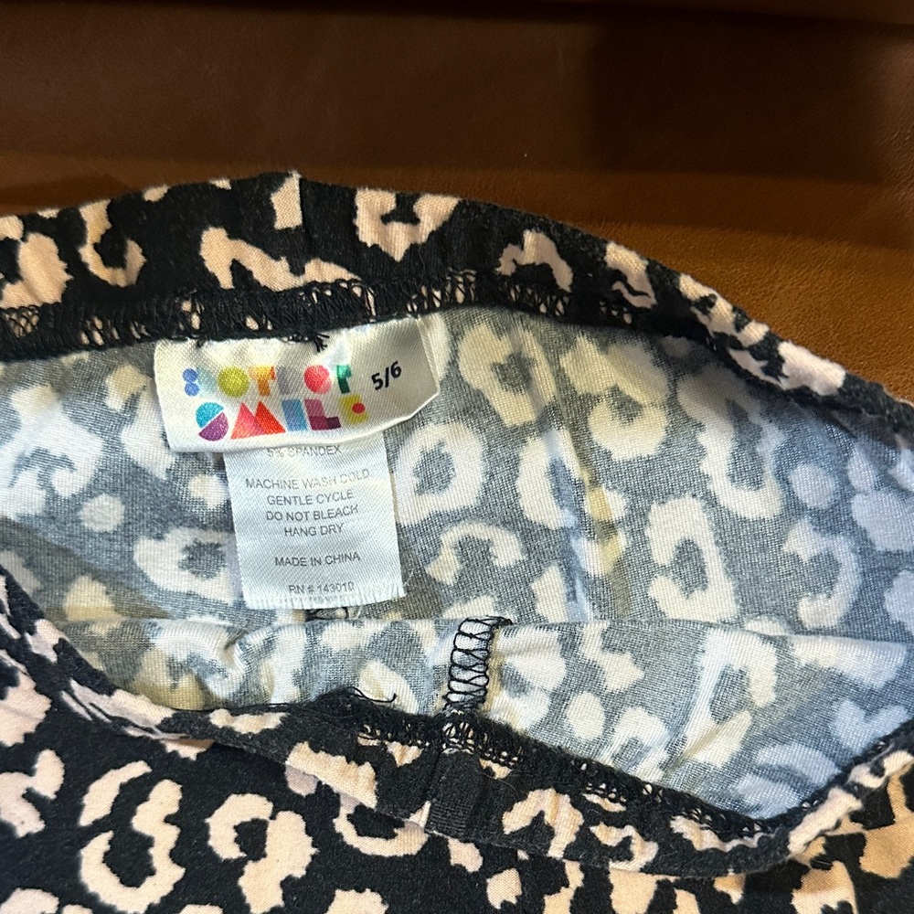 Dot Dot Smile Black and Cream Leopard Print Leggings - Picture 2 of 8